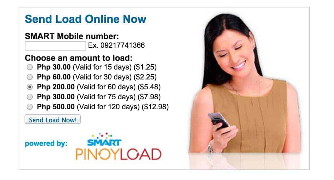 A woman is using her cell phone to send load to the Philippines through Sulit Load Center.