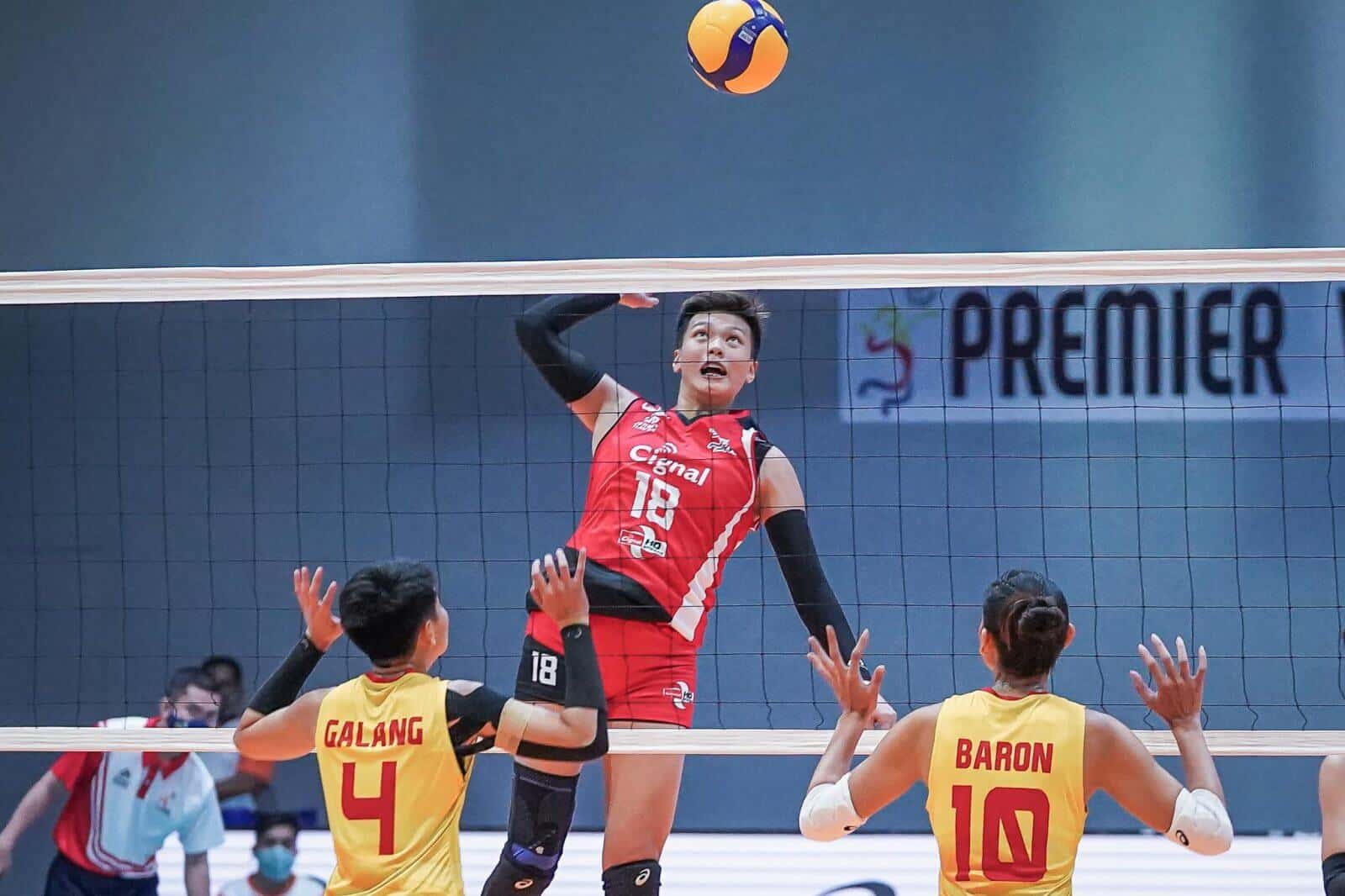 A volleyball player stuns opponents HD Spikers to snatch lead in PVL Open Conference.